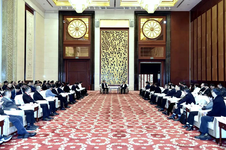 葉建春省長.jpg