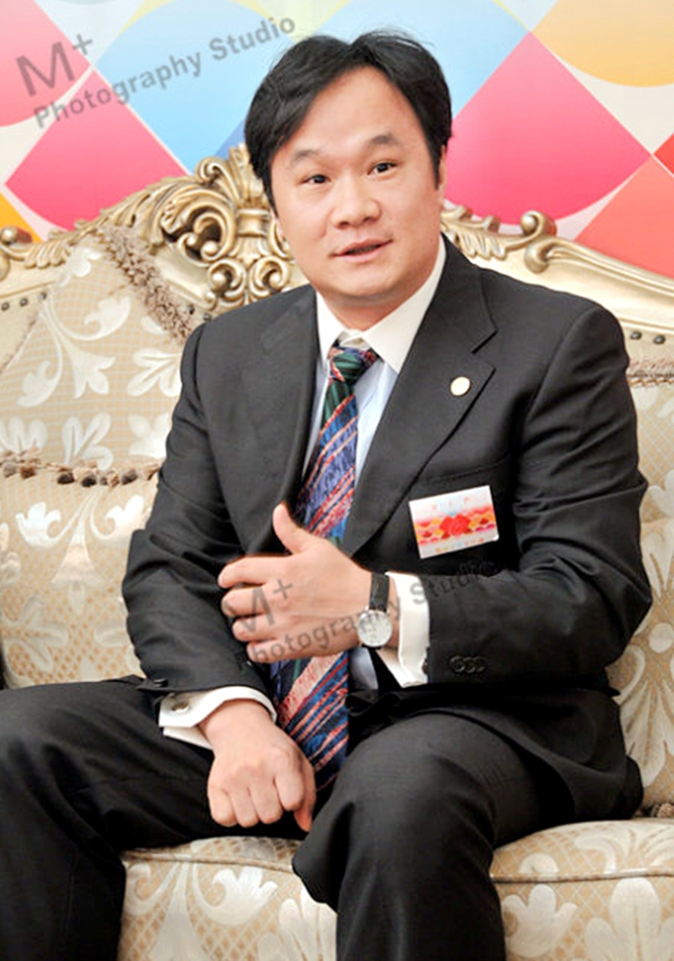18易斌  執行會長  江西省政協常委，北京創盈科技產業集團董事長.jpg